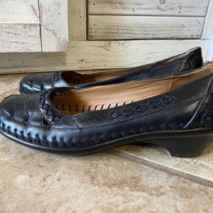 Women’s Slip On Mary Jane Loafers-size 7